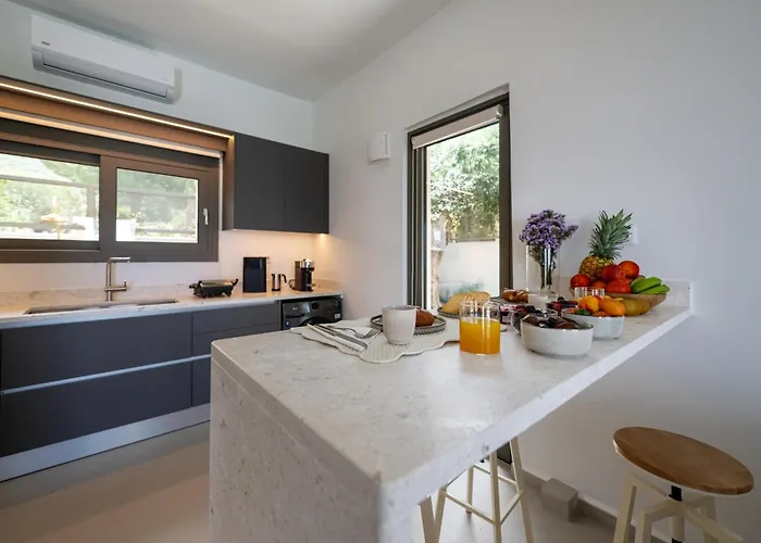 Morea Club West House Private Heated Pool וילה *