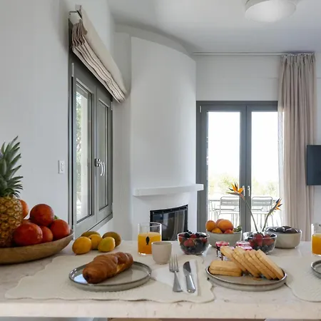 Morea Club West House Private Heated Pool 卡拉马塔