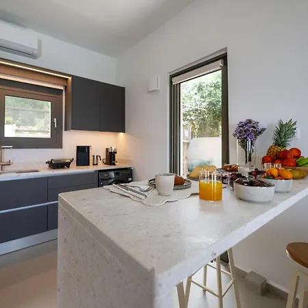 Morea Club West House Private Heated Pool 别墅 *